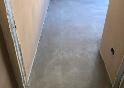 Ristrutturazione ufficio Top Costruzioni - Pavimentazione