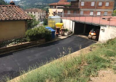 Asfaltatura strada condominiale - Dicomano